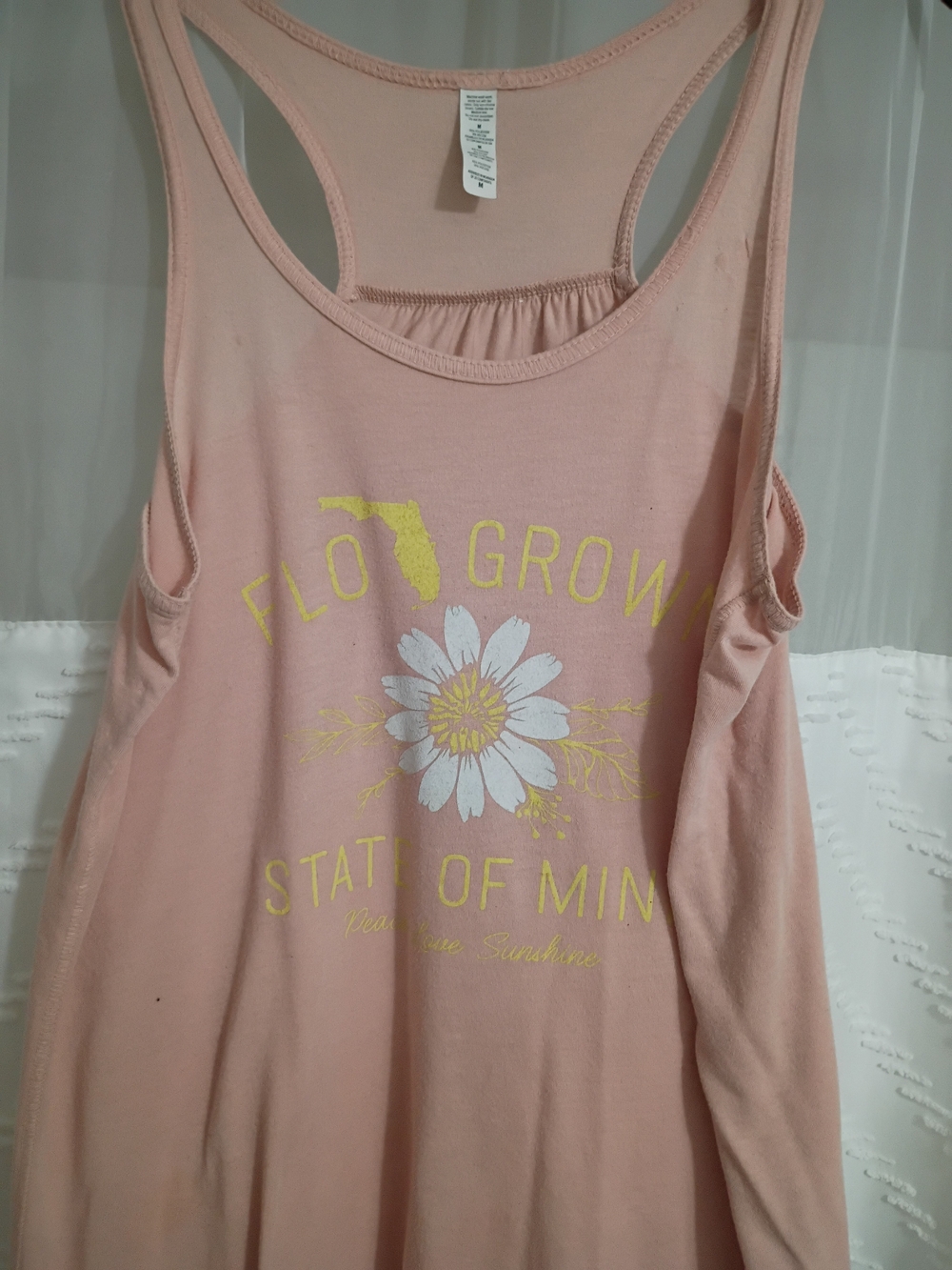 Old Navy Pale Pink Daisy Graphic Racerback Tank